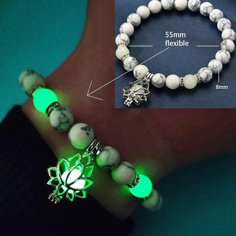 Energizing Natural Stone Charm Bracelet Glowing in the Dark - Alartis