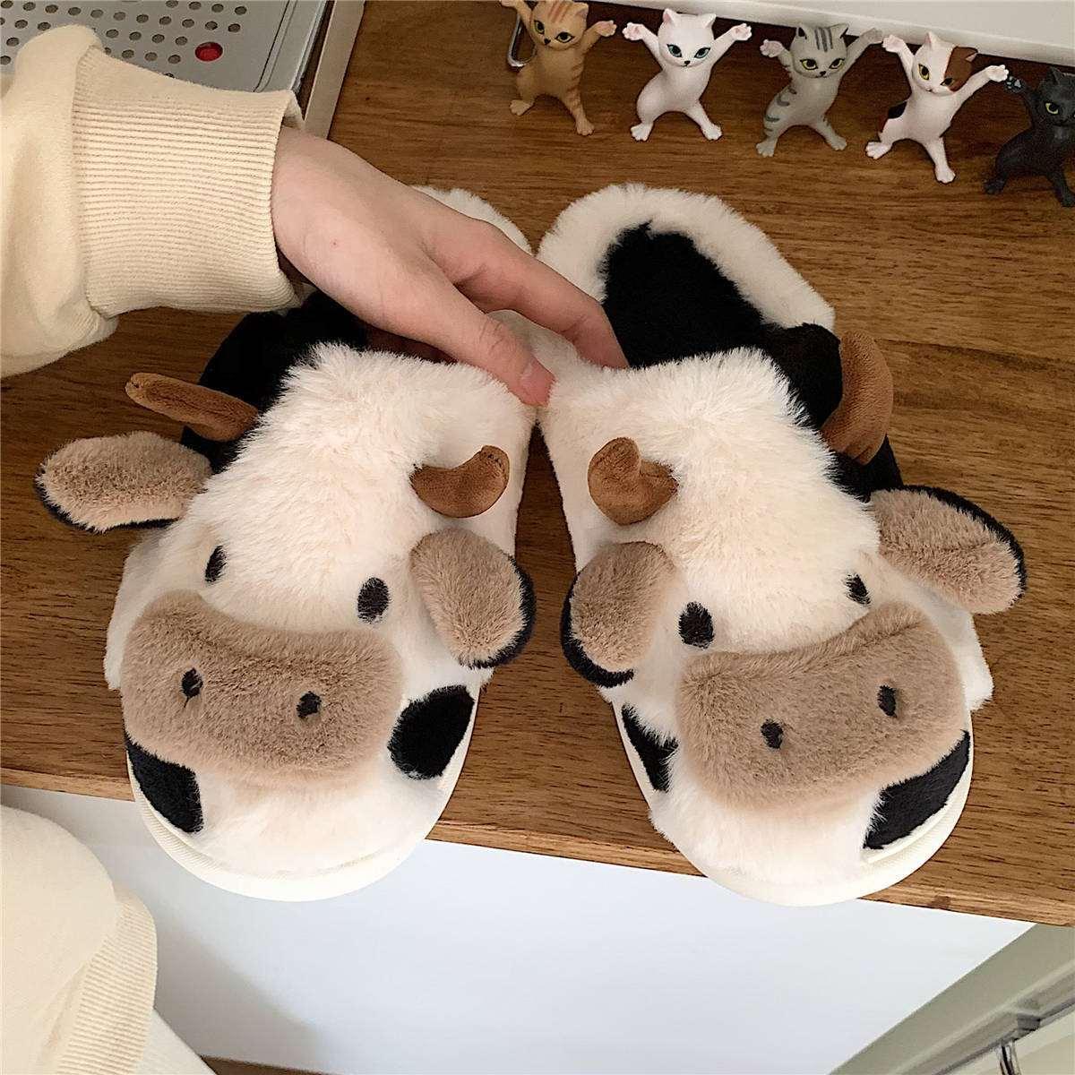 Women's Cute Cow Animal Slippers, Soft Fluffy Warm Funny Shoes - Alartis